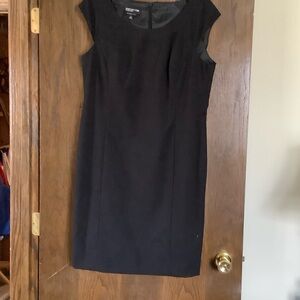 Ann Taylor Black Cap-Sleeve Sheath Dress - Sleek Work-to-Evening